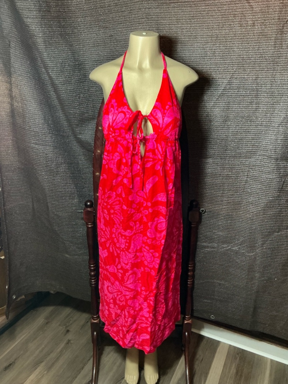 Vintage 70’s Hawaiian Red and Pink Backless Halter Dress.
